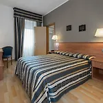 Piccolo Hotel 3*