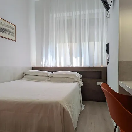 ピッコロ 3* ヴェローナ