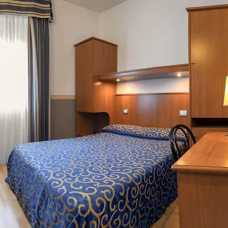 ピッコロ 3* ヴェローナ