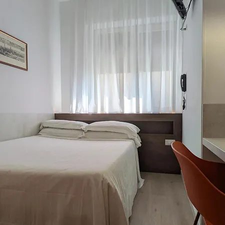 ピッコロ ヴェローナ