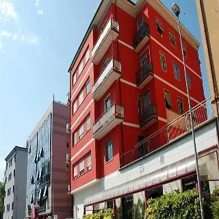 Otel Piccolo 3*