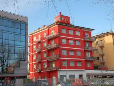 Otel Piccolo 3*